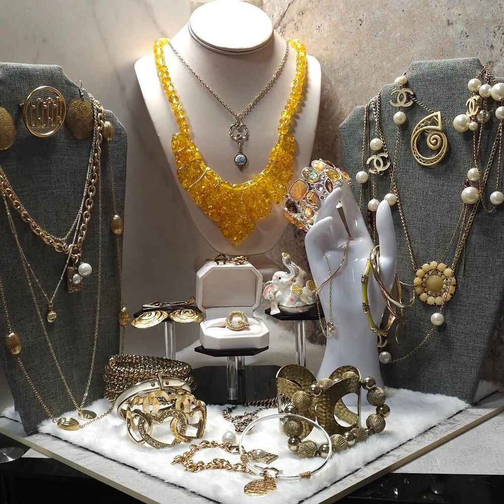 No-brand Women's Gold and Yellow Jewellery